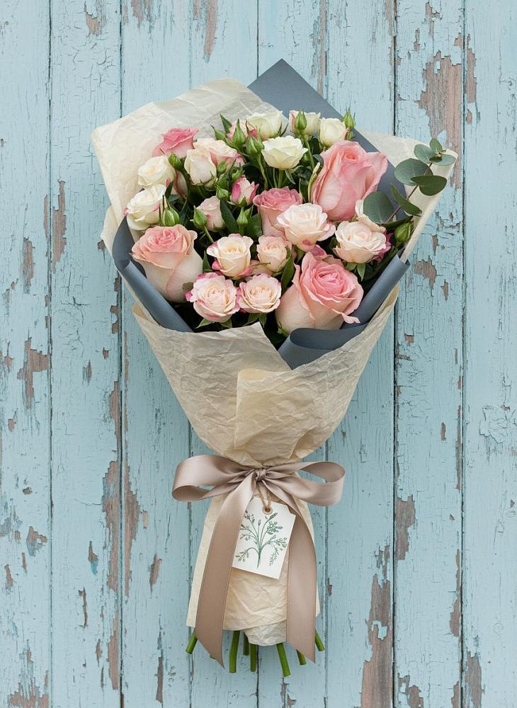 Букет цветов из: Розы в Отказном