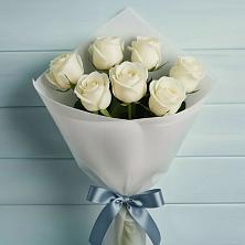 Букет 7 Белых роз Эдлесс Лав в Отказном