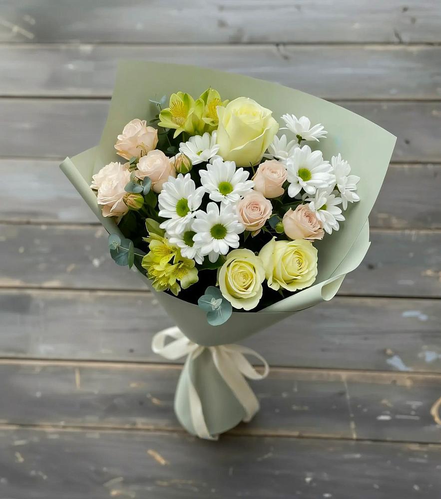 Букет цветов из: Альстромерии, Розы и Хризантемы в Отказном