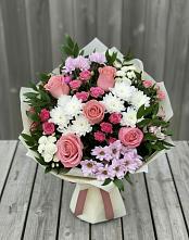 Букет цветов из:  Альстромерии, Гвоздики, Розы и Хризантемы в Отказном