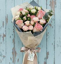 Букет цветов из:  Розы в Отказном