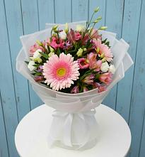 Букет цветов из:  Герберы, Альстромерии и Лизиантусы в Отказном