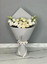 Букет цветов из:  Розы и Лизиантусы в Отказном